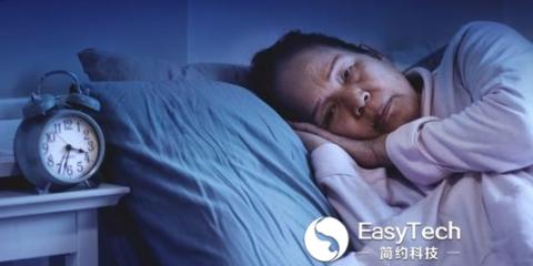 艾灸治療失眠的三個(gè)穴位：神門穴、心俞穴、膻中穴