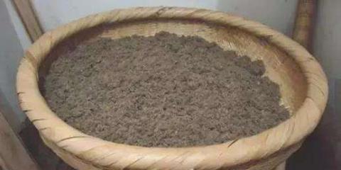 中醫(yī)教你艾葉灰的五大妙用 不來(lái)看看真的很可惜